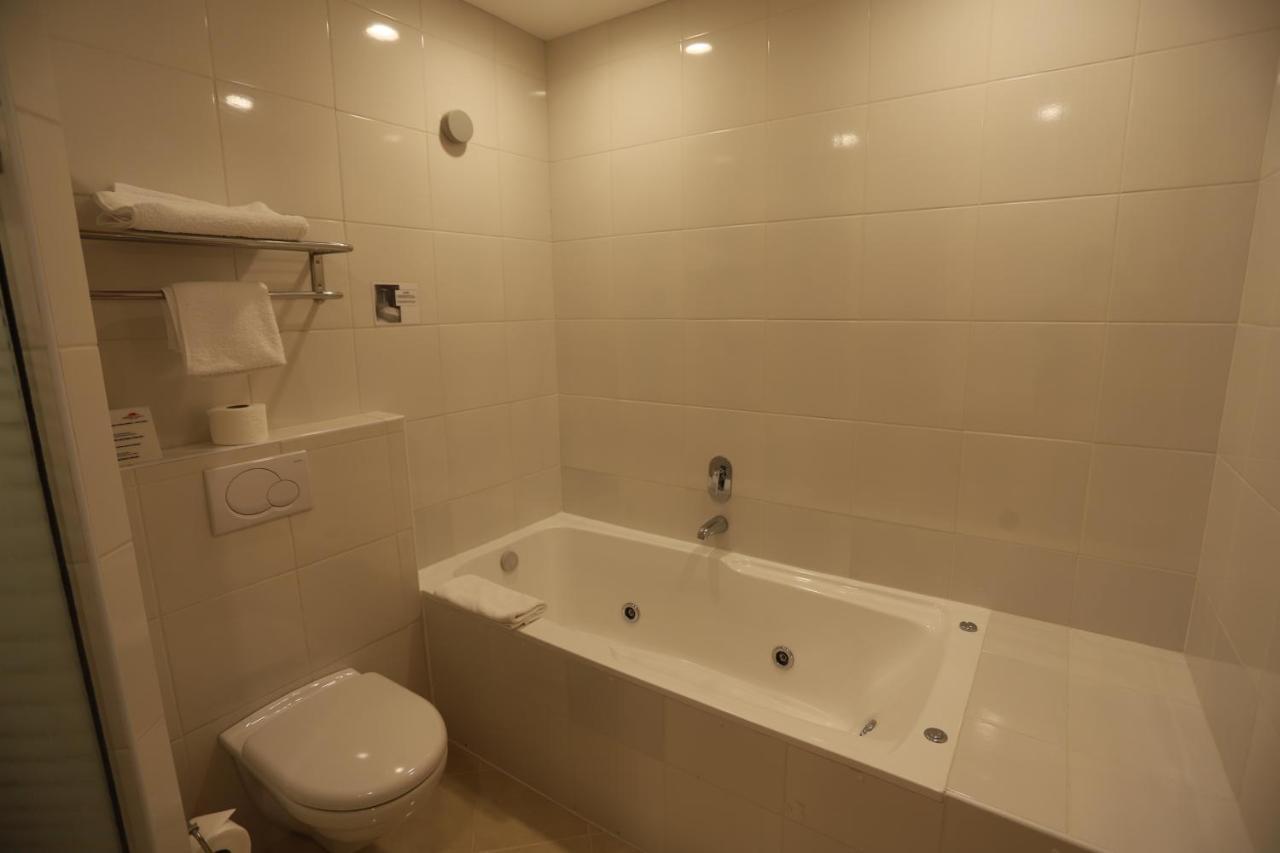 Hotel Andino Club - Hotel Asociado Casa Andina Уарас Екстер'єр фото